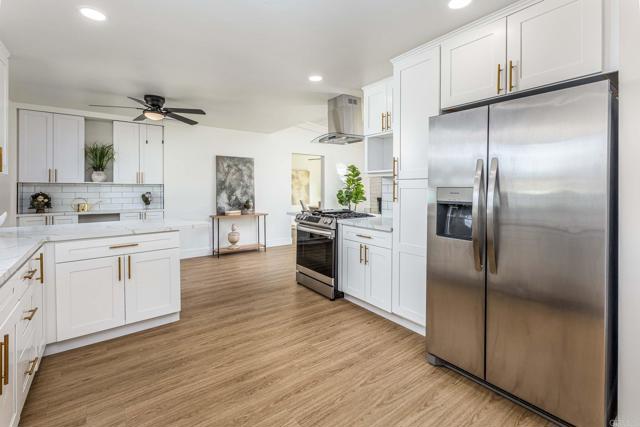 Image 6 of 26 For 3630 Hazelhurst Court
