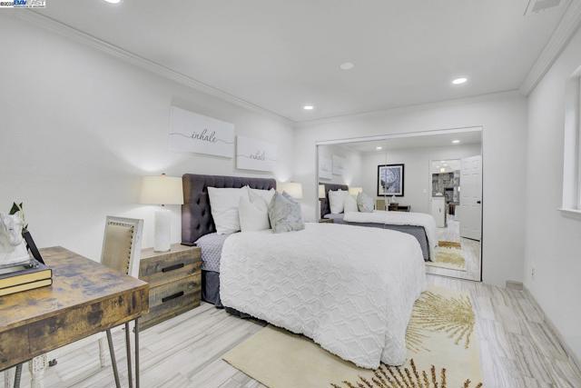 10705 Dublin Canyon Rd, Pleasanton CA: https://media.crmls.org/mediaz/4ba2fa2d-91f5-4e76-841f-c2717d2ea61f.jpg