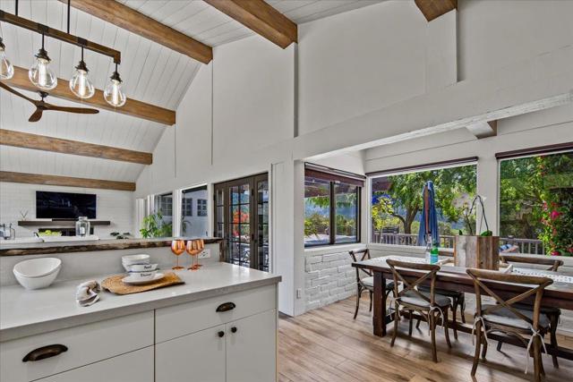 228 Vista Verde, Carmel Valley CA: https://media.crmls.org/mediaz/4ba3d5e1-bd67-42e4-b713-a9eb169b85e2.jpg