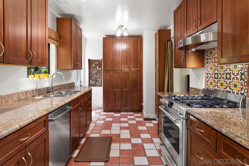 4494 Cleveland Ave - photo 18