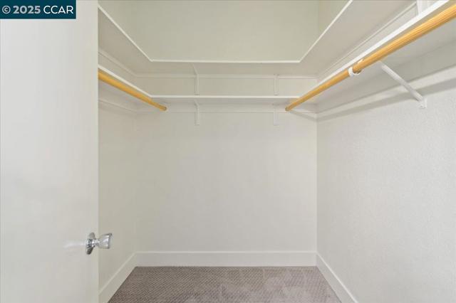 3711 Terra Granada, Walnut Creek CA: https://media.crmls.org/mediaz/4ba499d8-7232-417d-9333-703c802151b2.jpg