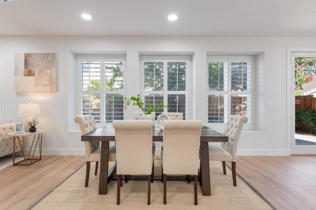 4667 Myrtle Dr, Dublin CA: https://media.crmls.org/mediaz/4ba499fe-7061-4bdb-b608-fdcbc05977b6.jpg
