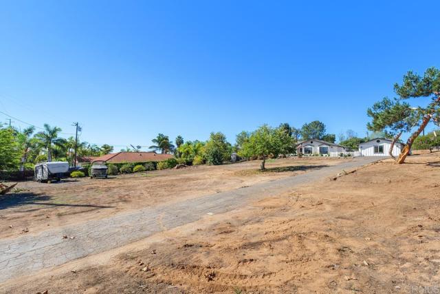 Detail Gallery Image 33 of 35 For 2625 27 Havencrest Dr, Fallbrook,  CA 92028 - 4 Beds | 3 Baths