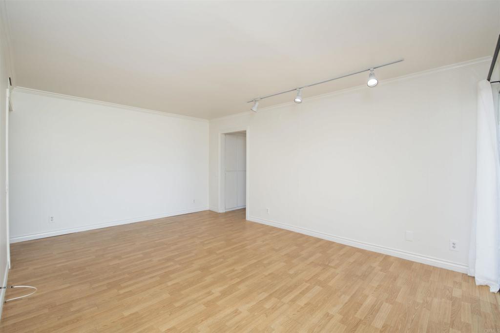 6304 Friars Rd - photo 2