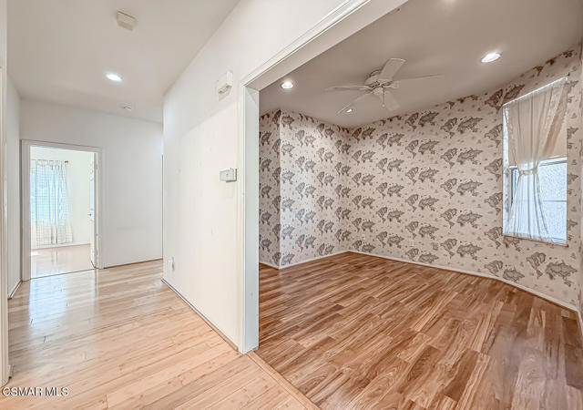 dBedroom1 or Office1