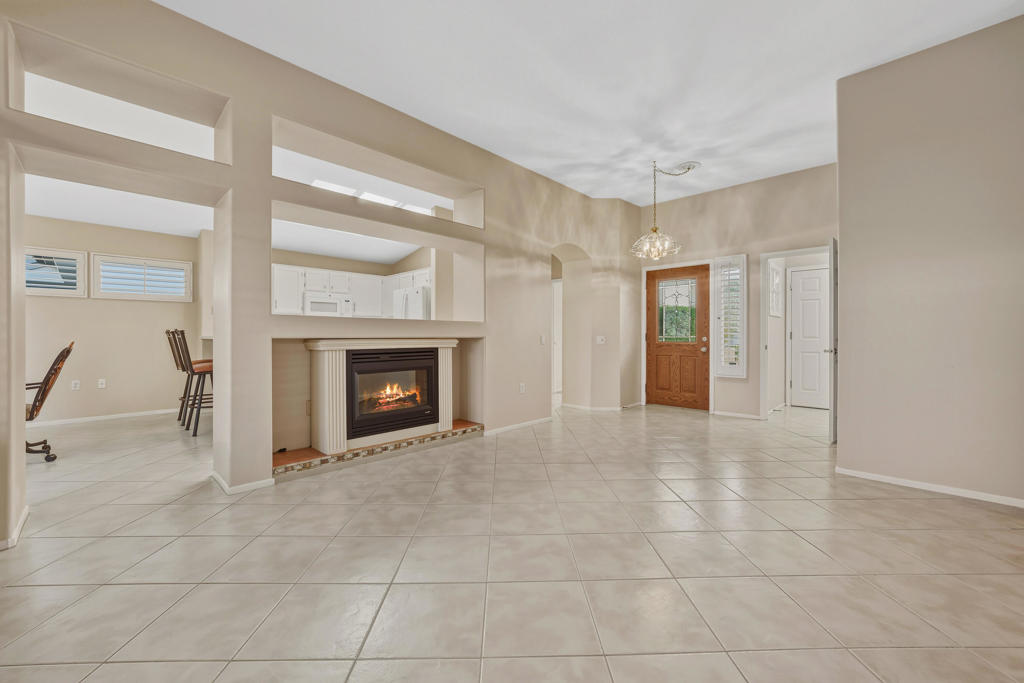 MLS #219136902DA image #9