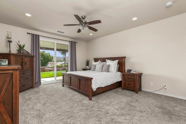 10252 Casa Ct, Santee CA: https://media.crmls.org/mediaz/4baaacaa-a5ac-49f8-8380-2fc438fb81c8.jpg