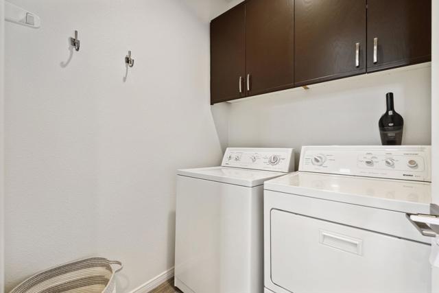 48205 Via Solana, La Quinta CA: https://media.crmls.org/mediaz/4baaddfc-77f5-48f6-8ace-6952c71212a7.jpg