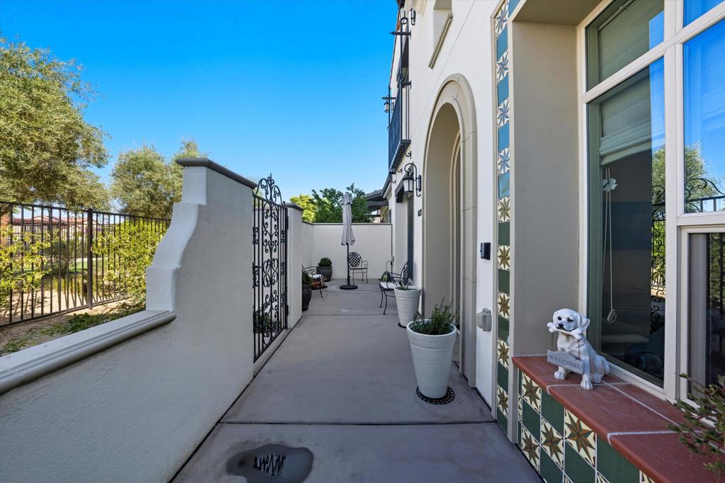 MLS #219136311DA image #3