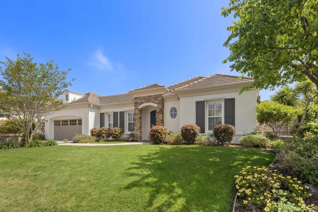 Detail Gallery Image 2 of 52 For 7062 Crystalline Dr, Carlsbad,  CA 92011 - 4 Beds | 2/1 Baths