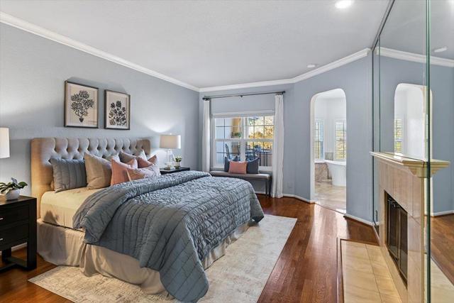 1190 Maria Privada, Mountain View CA: https://media.crmls.org/mediaz/4bac78ab-3cfd-41fe-9881-02bb4a3c2328.jpg