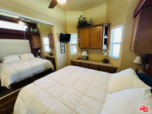 Image 21 of 25 For 69333 Palm Canyon Drive 66