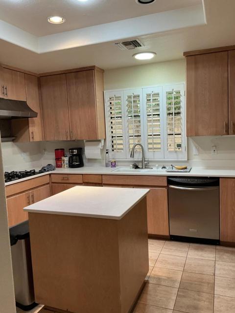 73133 Skyward Way, Palm Desert CA: https://media.crmls.org/mediaz/4bad5379-77ba-4fc4-a5ac-d964a0756ecc.jpg