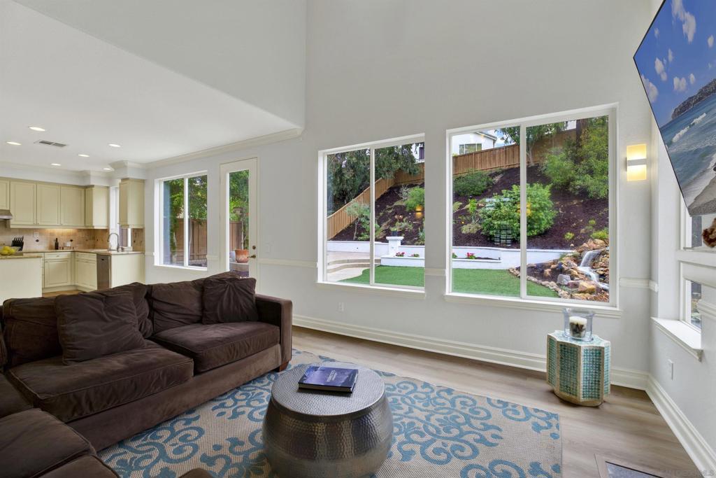 11031 Cedarcrest Way - photo 9