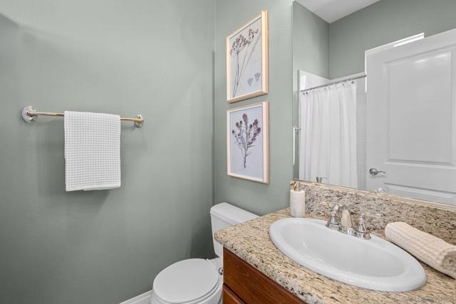 2776 Vistamonte Glen,  CA: https://media.crmls.org/mediaz/4baf488e-06e2-48b8-b0eb-b2a54b532ed6.jpg