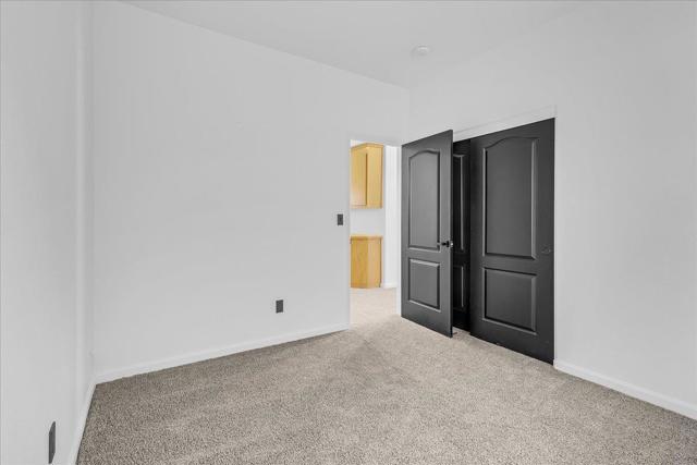 1233 Greenleaf Loop, Greenfield CA: https://media.crmls.org/mediaz/4baf5fbd-6159-4fc4-972f-c323333f1c8a.jpg