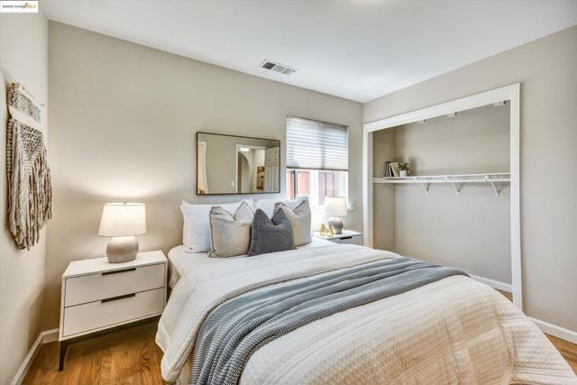 1443 Phantom Ave, San Jose CA: https://media.crmls.org/mediaz/4bafc869-a6c7-40bc-b540-b567821193cf.jpg
