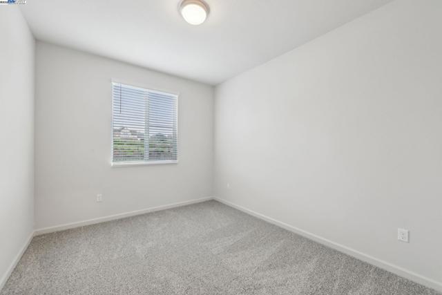 4111 Markovich Court, Richmond CA: https://media.crmls.org/mediaz/4bb03711-b6f6-4dfd-b8a1-b568d9492279.jpg