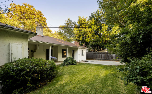4725 Halbrent Avenue photo 3