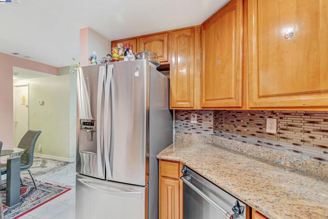 46762 Winema Cmn, Fremont CA: https://media.crmls.org/mediaz/4bb09a67-5dc6-411b-b3f6-0c7768584d4e.jpg