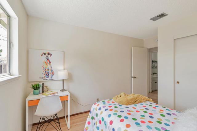 832 Mary Court, Campbell CA: https://media.crmls.org/mediaz/4bb09d20-e2df-4151-9429-d48299c248b8.jpg