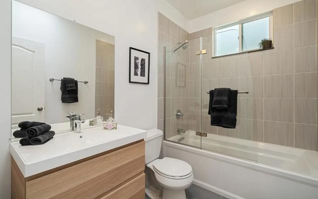 73 Leese Street, San Francisco CA: https://media.crmls.org/mediaz/4bb09deb-25a3-4a15-8fe7-0f21e997a7b6.jpg