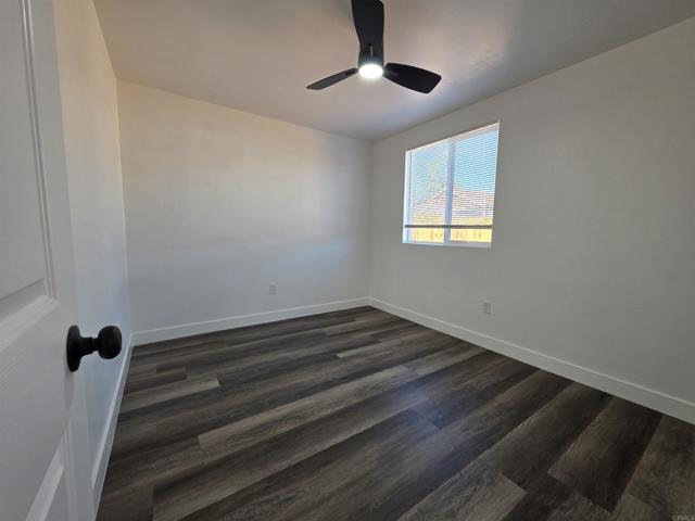 Detail Gallery Image 13 of 23 For 2040 Earl St #B,  San Diego,  CA 92113 - 2 Beds | 1 Baths