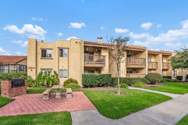 2910 Alta View Dr, San Diego CA: https://media.crmls.org/mediaz/4bb2107c-7a8b-4331-b34d-1bf518cc9516.jpg