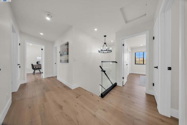 524 Gamay Ct, Fremont CA: https://media.crmls.org/mediaz/4bb2b35b-6bb2-4b23-99e1-28ae6e5d4236.jpg