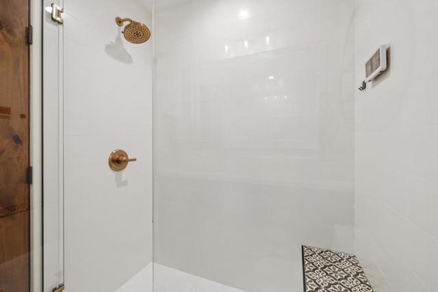 830 Monte Rosa Drive, Menlo Park CA: https://media.crmls.org/mediaz/4bb40c07-77f5-4c15-9b0e-3740eabf9107.jpg