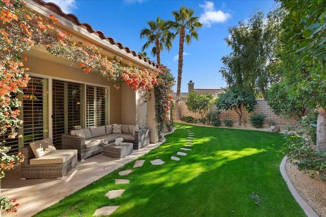 85 Clavel Court, Palm Desert CA: https://media.crmls.org/mediaz/4bb47dd9-08b9-497d-90c9-0dfa3dfdbbd0.jpg