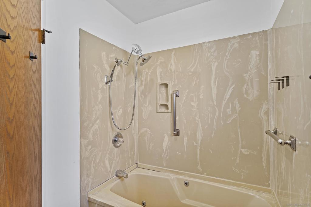 4560 Orchard - photo 11