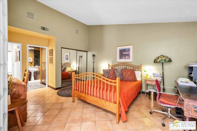 2861 Sundance Circle, Palm Springs CA: https://media.crmls.org/mediaz/4bb5d850-78f4-4dfc-bc81-732ccb46263d.jpg