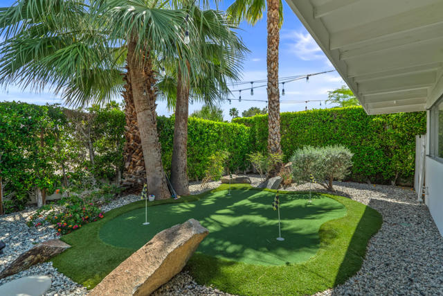 1115 Pasatiempo Road, Palm Springs CA: https://media.crmls.org/mediaz/4bb6cb21-9075-4a0d-ad95-53b9281d9f8b.jpg