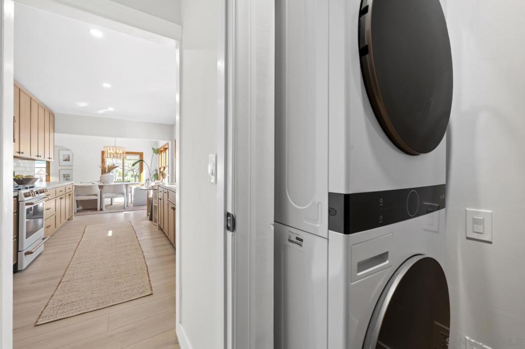 4866 Sussex - photo 12