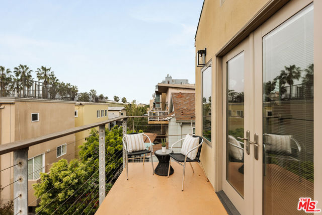 6644 Vista Del Mar photo 6