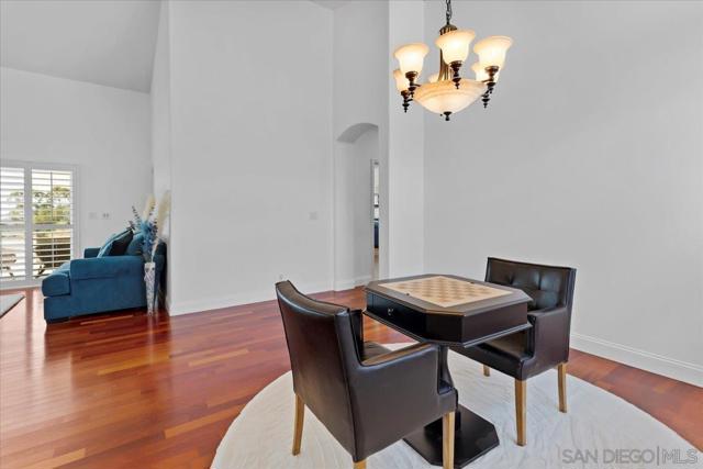 31252 North Star Way, Valley Center CA: https://media.crmls.org/mediaz/4bb81aec-5caf-46f1-96d7-9ae38b68c999.jpg