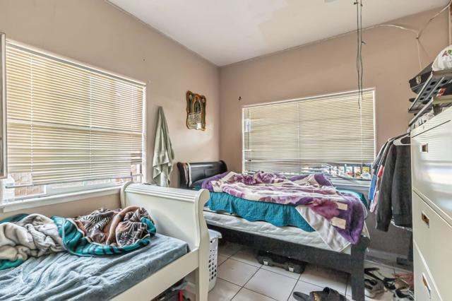 37 Union Street, San Jose CA: https://media.crmls.org/mediaz/4bb83b23-90f6-4f75-9774-8e3372922a46.jpg
