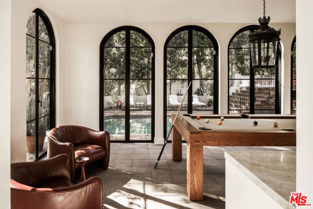 7776 Firenze Avenue, Los Angeles CA: https://media.crmls.org/mediaz/4bb87858-53a4-4e34-bcda-7f9ef211a851.jpg