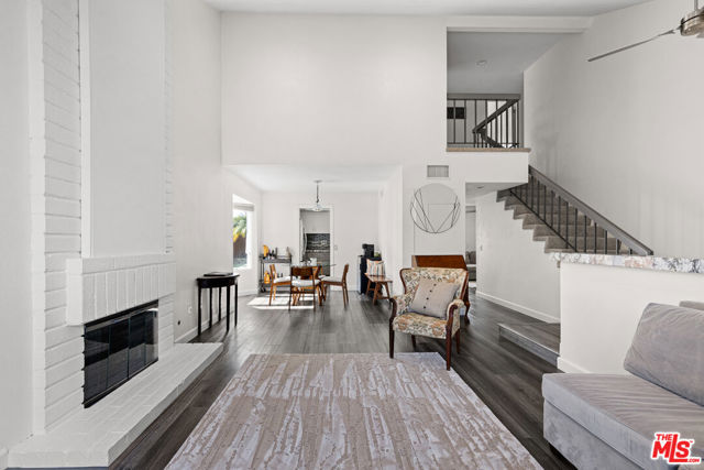 3059 Heather Drive, Fullerton CA: https://media.crmls.org/mediaz/4bba3282-fd9d-4b8b-8d98-8db353c22e7f.jpg