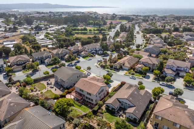 5043 Sunset Vista Drive, Seaside CA: https://media.crmls.org/mediaz/4bbb551d-f94d-4a97-b932-9bd48b861604.jpg