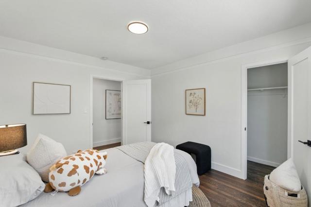 1165 Clinton Street, Redwood City CA: https://media.crmls.org/mediaz/4bbb9f81-2bb4-4388-b317-a402bf2ed92b.jpg
