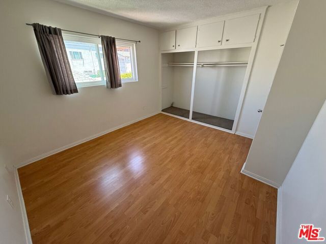 648 N Grand Avenue, Los Angeles CA: https://media.crmls.org/mediaz/4bbbcb68-6ab3-4356-a601-68aa38dccff4.jpg