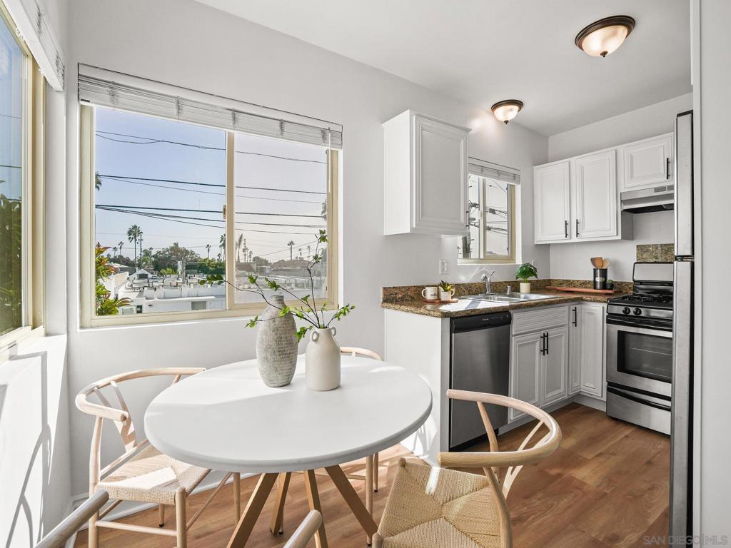 MLS #250042661SD image #8