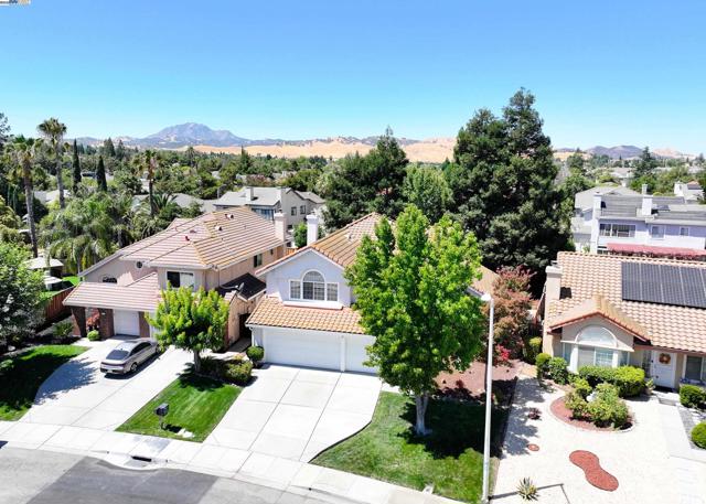 4528 Fallow Way, Antioch CA: https://media.crmls.org/mediaz/4bbee396-0307-4aef-998a-882ea605f850.jpg