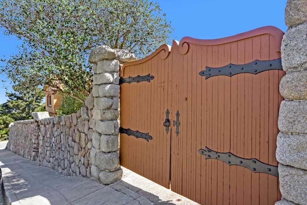 MLS #ML81886810 image #49