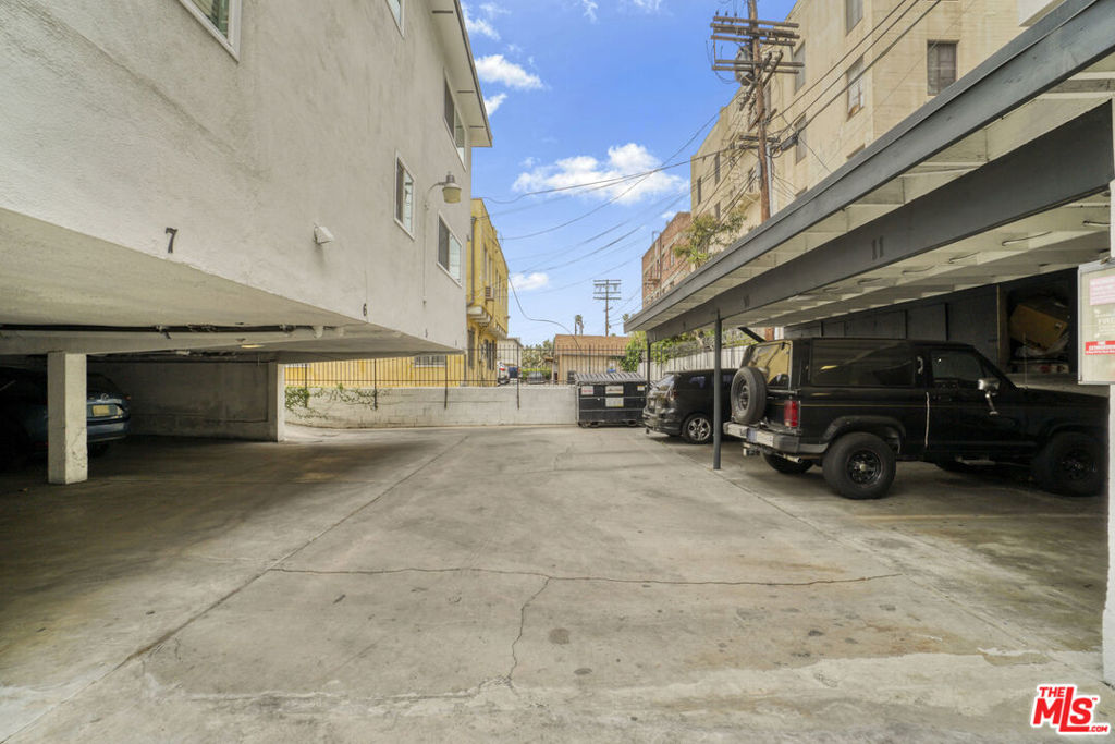 MLS #25534635 img 15