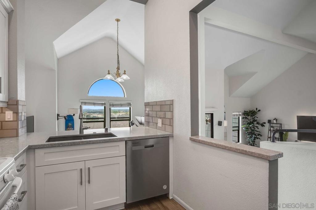 10797 Scripps Ranch Blvd - photo 8