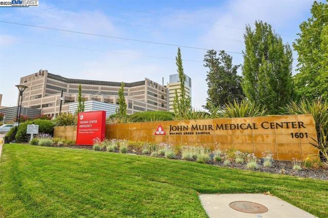 208 Siskiyou Ct, Walnut Creek CA: https://media.crmls.org/mediaz/4bc0584c-d589-4167-8da9-ad2b8c1c1b9b.jpg
