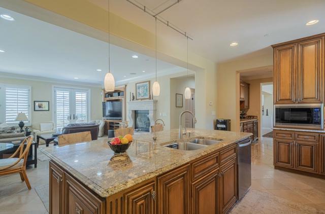 407 Mirador Court, Monterey CA: https://media.crmls.org/mediaz/4bc1c081-955a-4671-b46a-e707148099f7.jpg